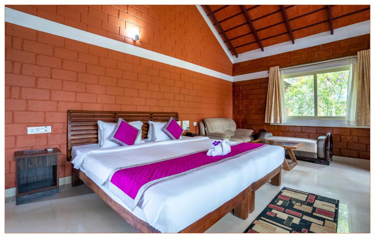 Coffee Grove Resort Chikmagalur Exterior photo