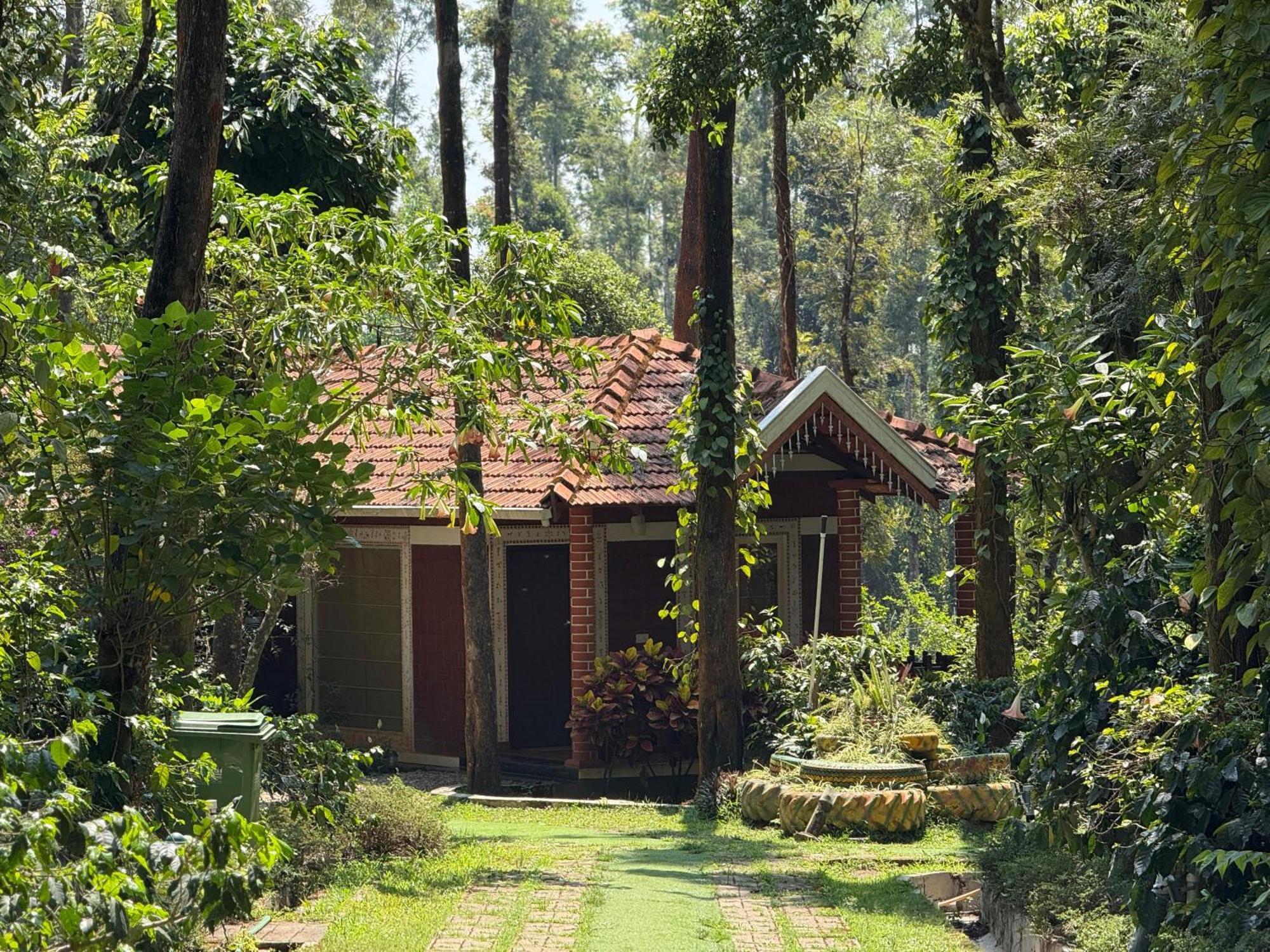 Coffee Grove Resort Chikmagalur Exterior photo