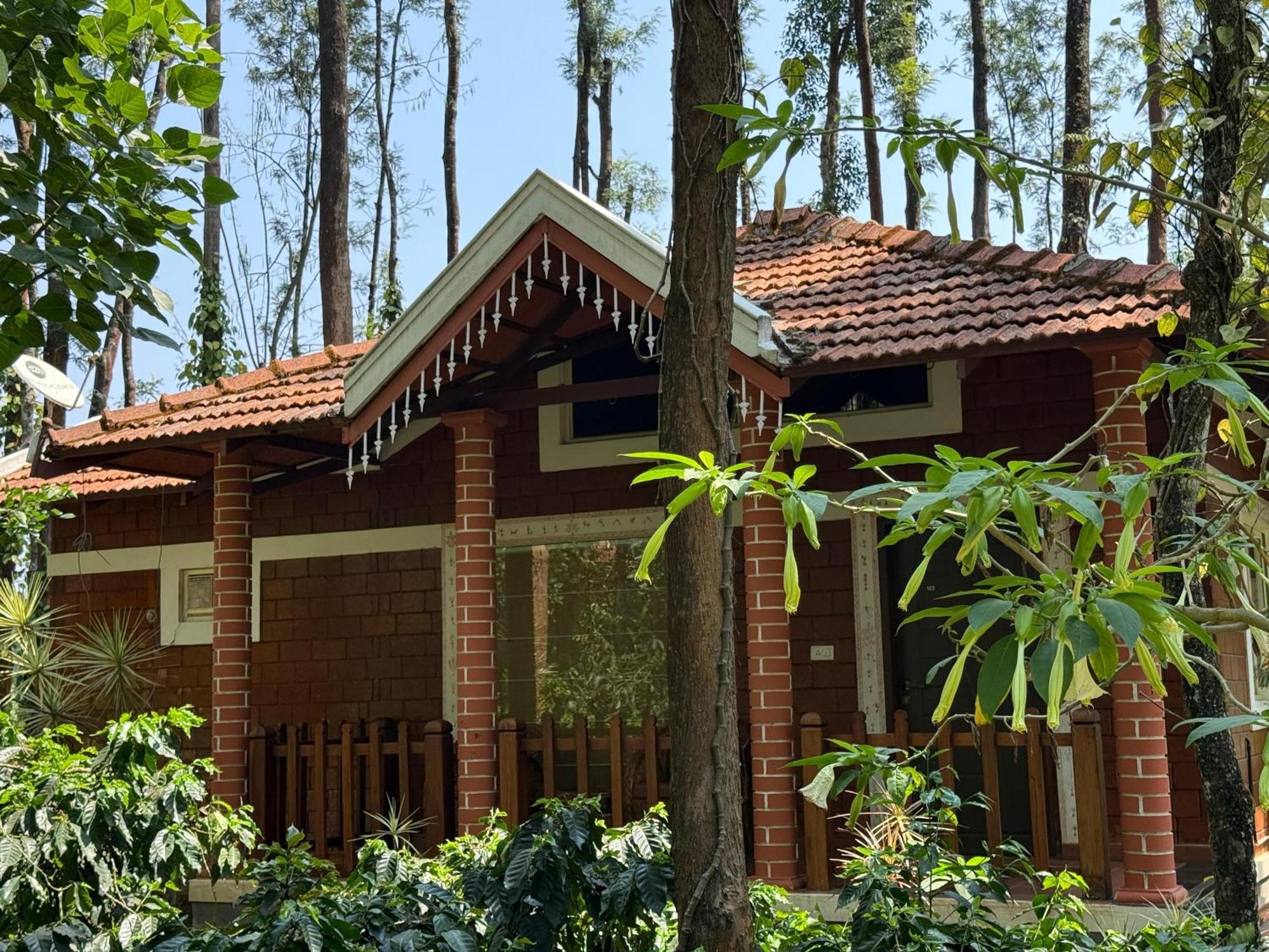 Coffee Grove Resort Chikmagalur Exterior photo