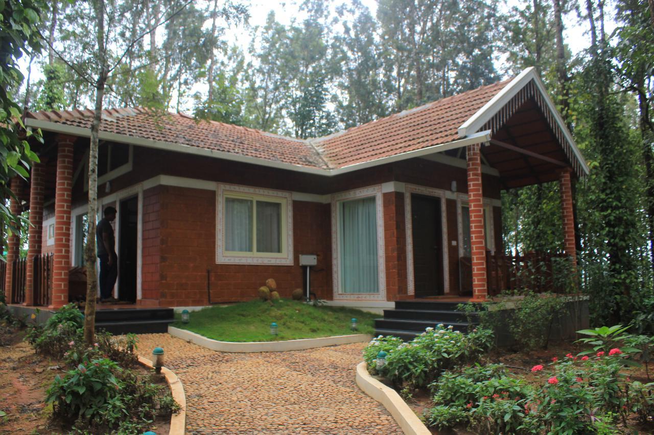 Coffee Grove Resort Chikmagalur Exterior photo